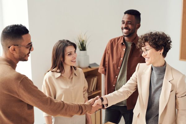 Titolo: Come scegliere il giusto modello di business per la tua impresa